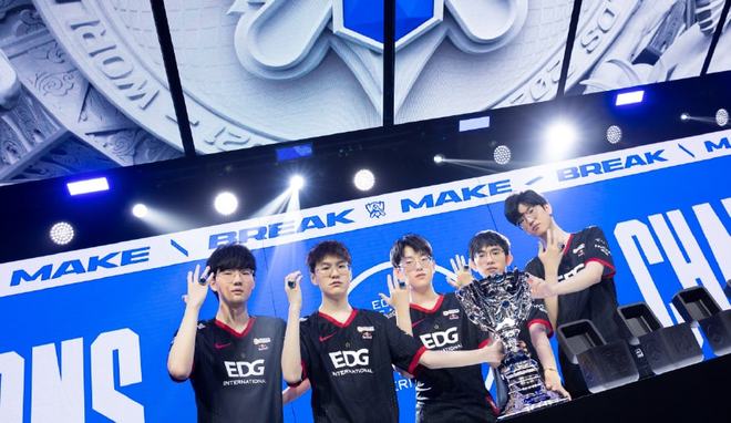 英超劲旅阿 英超劲旅阿