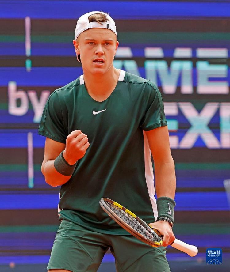 用连续拿捏 用连续拿捏